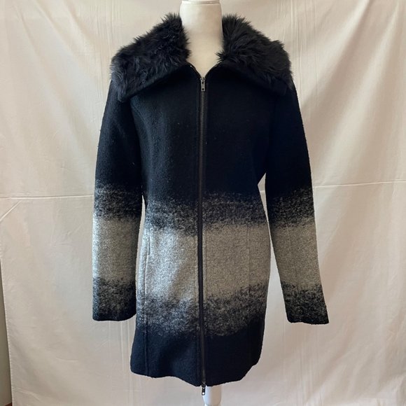 Women’s Ruff Hewn Grey Ombre Wool Coat size Medium - Picture 2 of 10